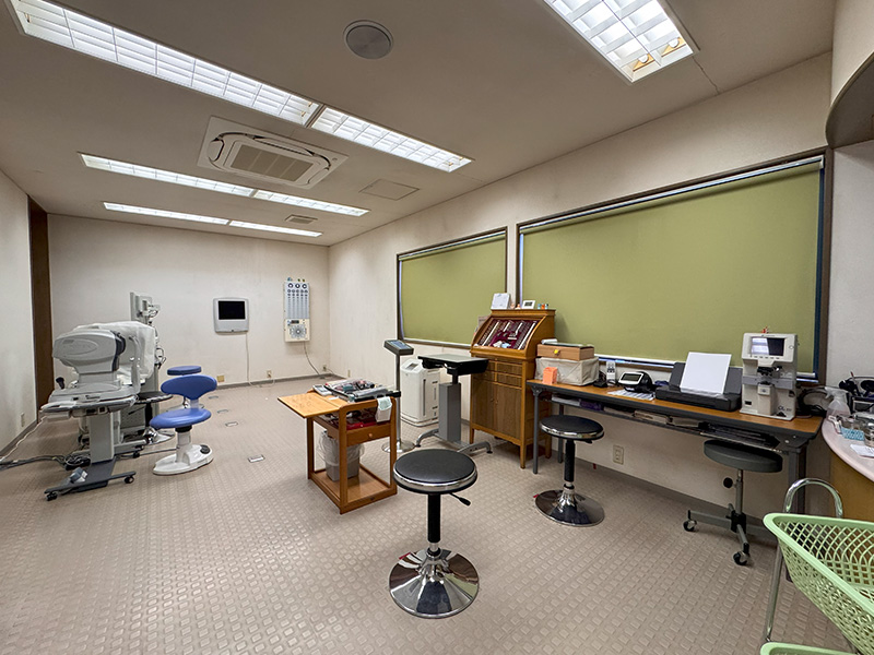 検査室（明室）